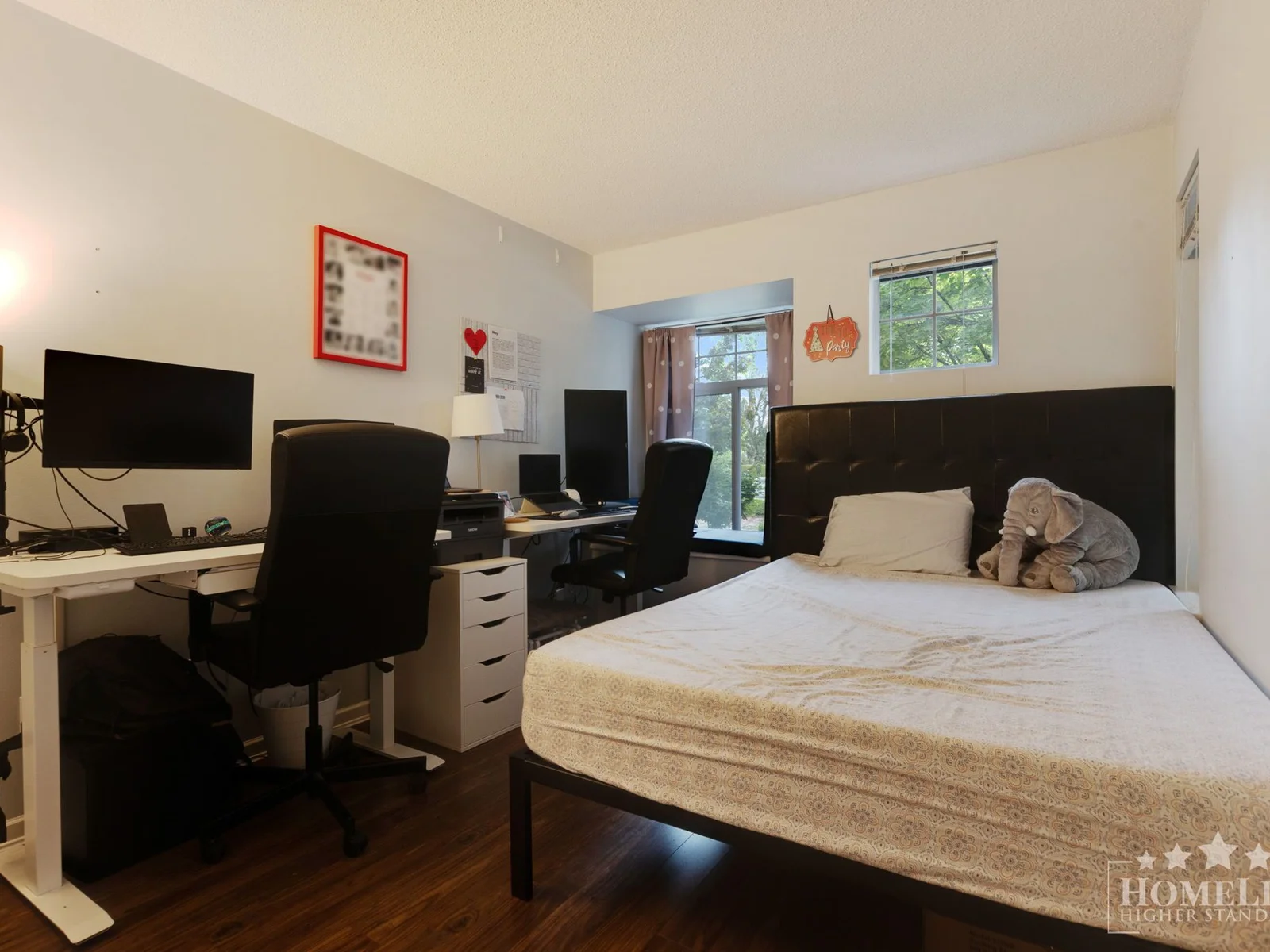 Photo 9