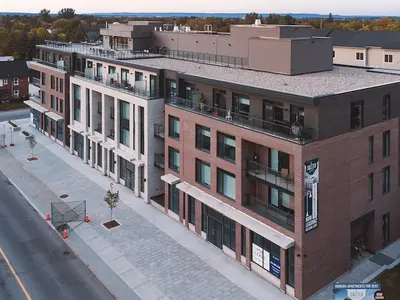Photo 33